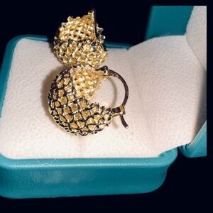 14k Basket Weave Huggies Hoops 925 Earpins Light Fashion earrings